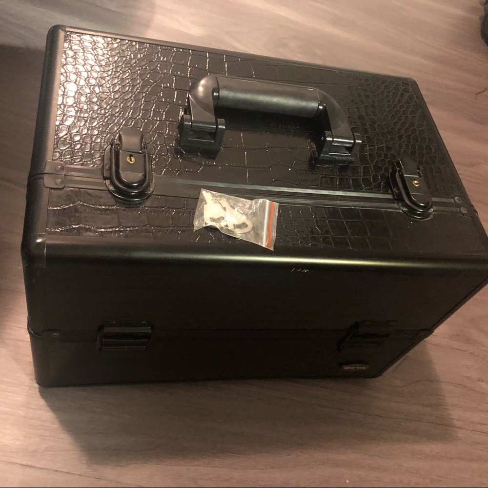 Makeup Box Organizer